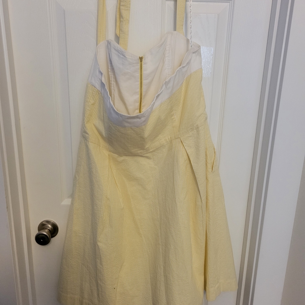 Dress by Lily Pulitzer - Picture 3 of 6